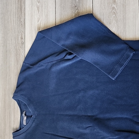 Men's vneck pullover sweater - Picture 13 of 13